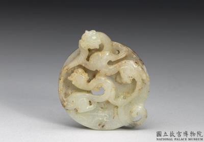 图片[2]-Jade pendant with double beast pattern, early to mid-Western Han dynasty, 206-74 BCE-China Archive